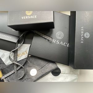 Versace empty box set